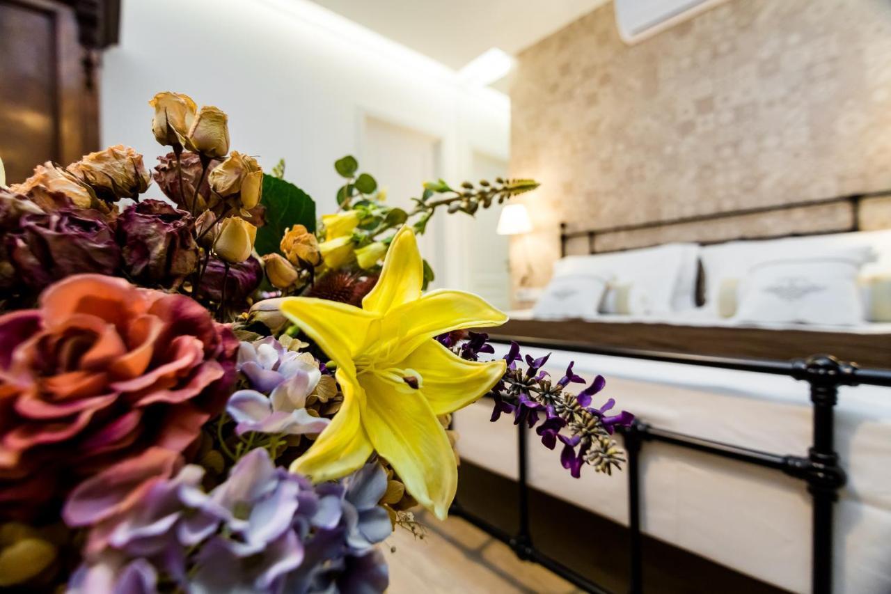 Boutique Apart Upe Tbilisi Esterno foto